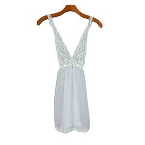 Victoria’s Secret White Mesh‎ & Lace Baby Doll Sexy Chemise Lingerie Size M